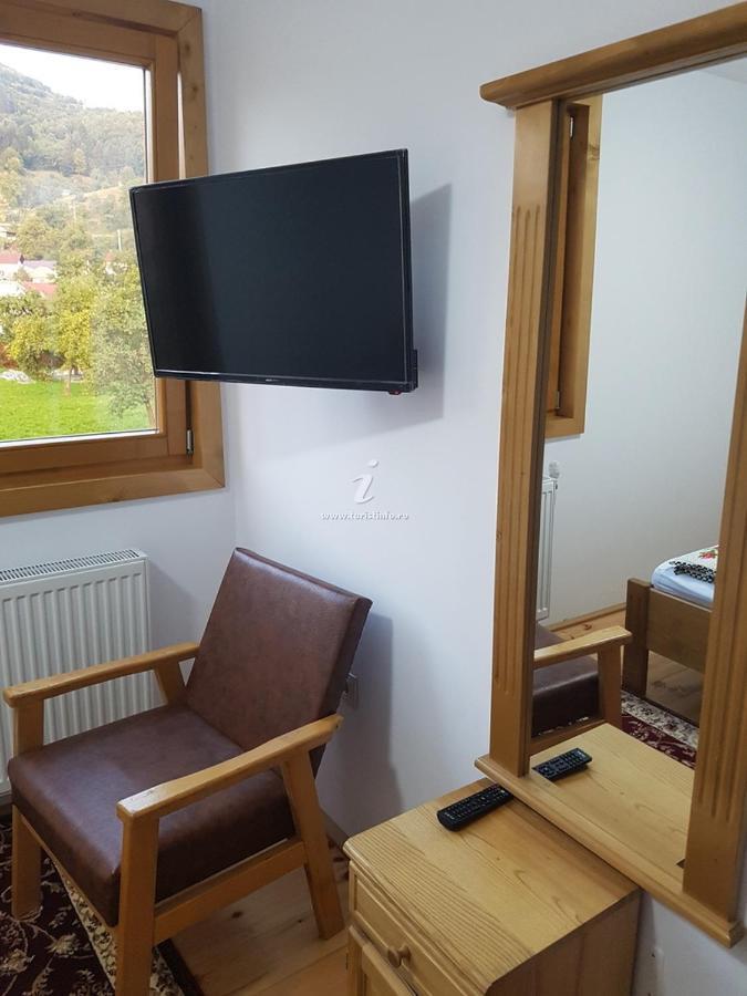 Camere De Inchiriat Floarea Reginei Vişeu de Sus Dış mekan fotoğraf